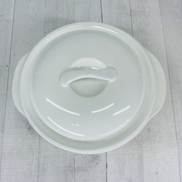 Corelle Coordinates CALLAWAY Green Ivy Stoneware 2.5 Qt Covered Casserole Dish - Picture 6 of 16